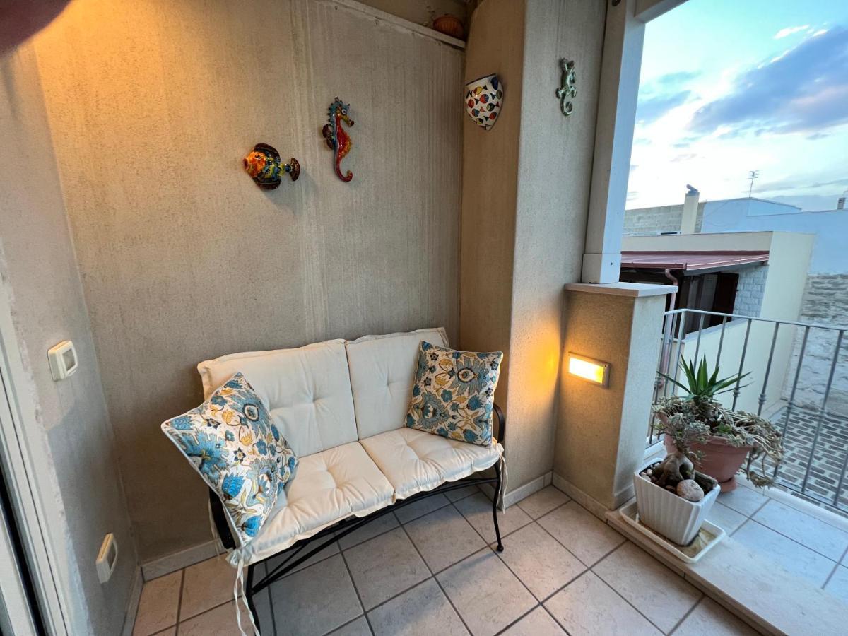 Вилла Donna Giulia Casa Vacanze Полиньяно-а-Маре Экстерьер фото