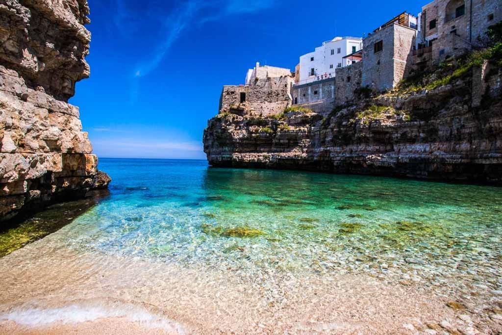Вилла Donna Giulia Casa Vacanze Полиньяно-а-Маре Экстерьер фото